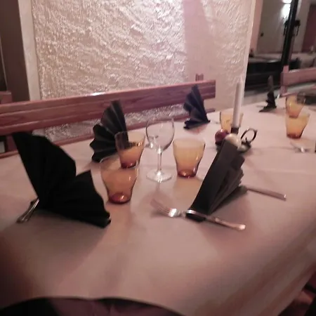 Chiar Di Luna Hotel 2*
